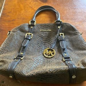 Michael Kors hand bag